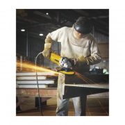 DeWalt-ugaona-brusilica-DWE492-1