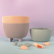 Saksija Viola Sa Nogicama fi28 sivo-bez 10660